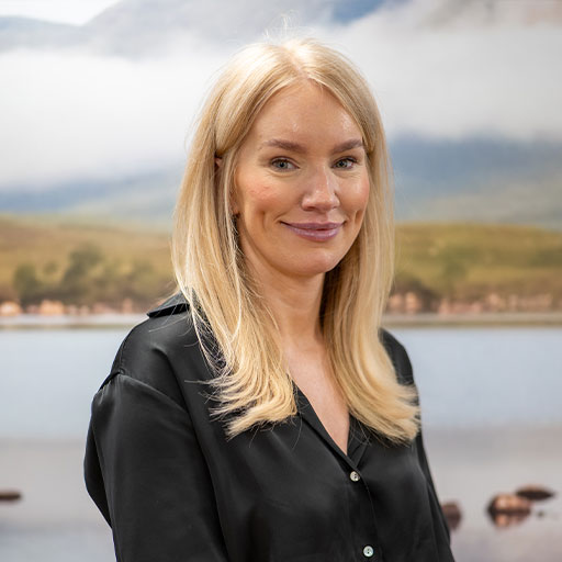 Lisa-Innes,-Account-Manager